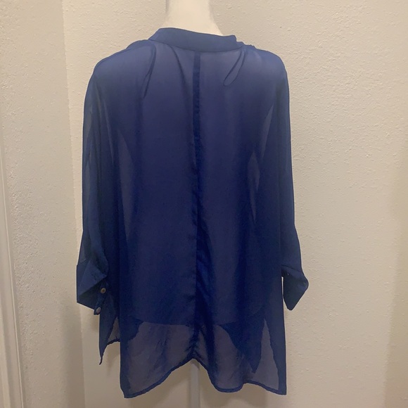 Foreign Exchange sheer tunic size s - Picture 2 of 3